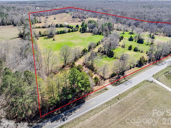 2nd image of 2548 Gordon Rd