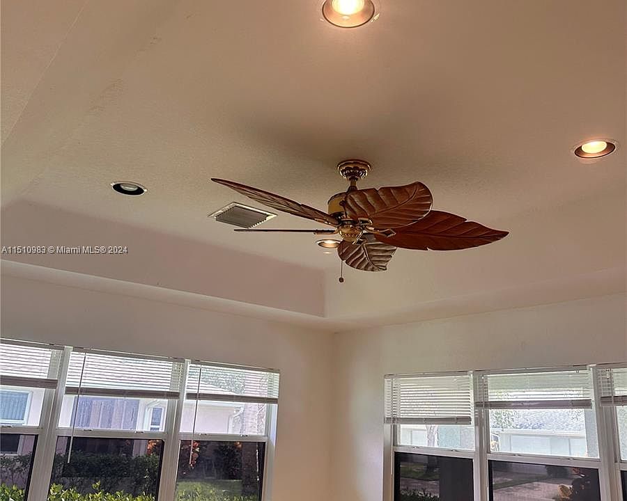 2nd image of 1810 Blue Heron Ln
