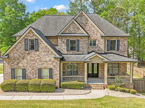 151 Lake Forest Dr, Newnan, GA 30265