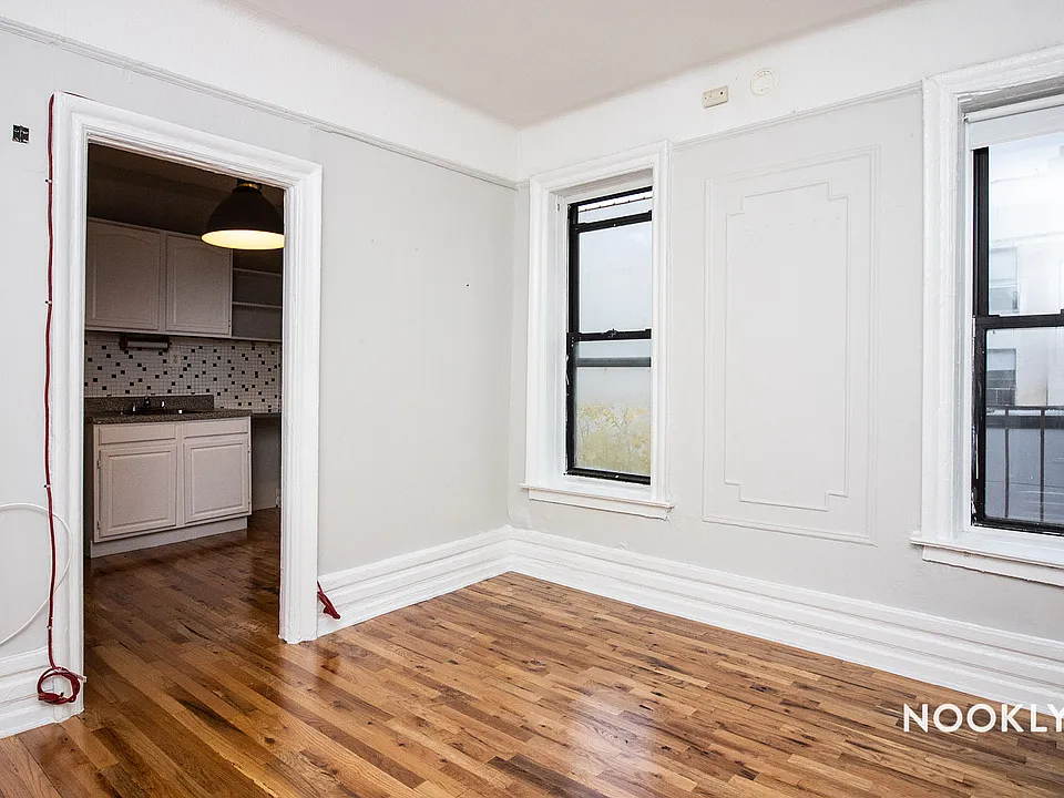 383 S 3rd St #302