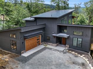 109 Pinnacle Ridge Rd, Banner Elk, NC 28604