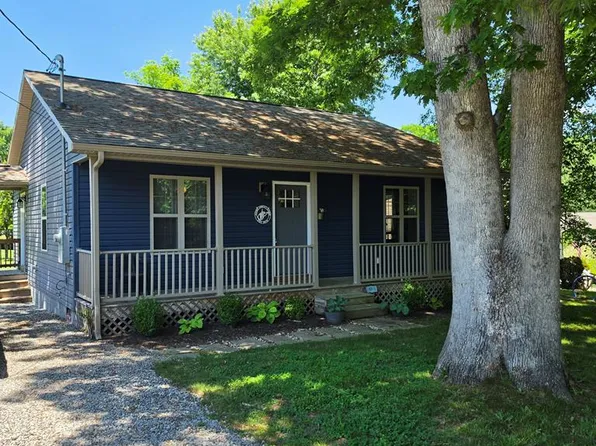 155 Ashley Rd, Daniels, WV 25832