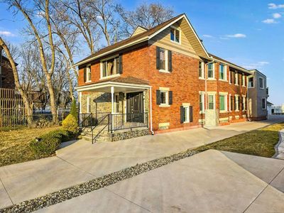 31224 Jefferson Ave, Saint Clair Shores, MI, 48082