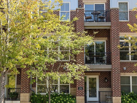 4th image of 336 Spring St