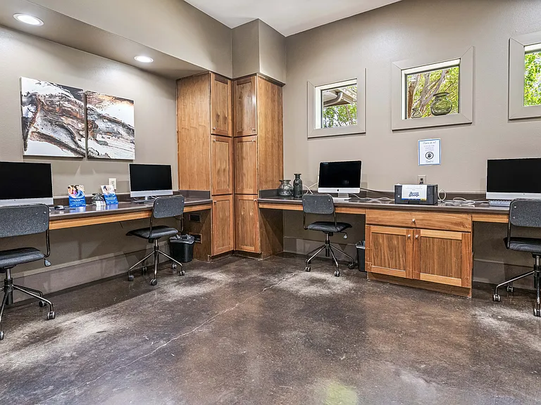 Palomino Apartments Homes — Photo 10