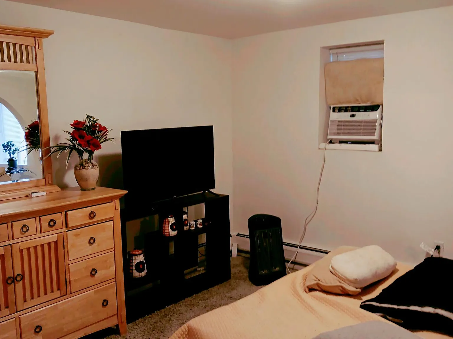 1 bed, 1000 sqft, $1,650 — Photo 3