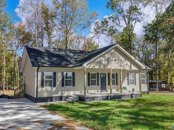 1370 Junie Gilbert Rd, Henagar, AL 35978