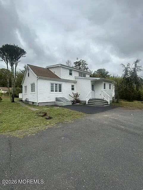 Building Photo - 41 Clarksburg Rd