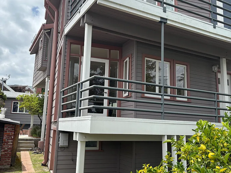 1121 Hilldale Ave — Photo 25