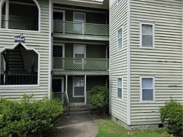 6804 Willowbrook Dr APT 3, Fayetteville, NC 28314