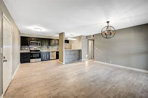 5101 River Glen Dr #136 Photo 1