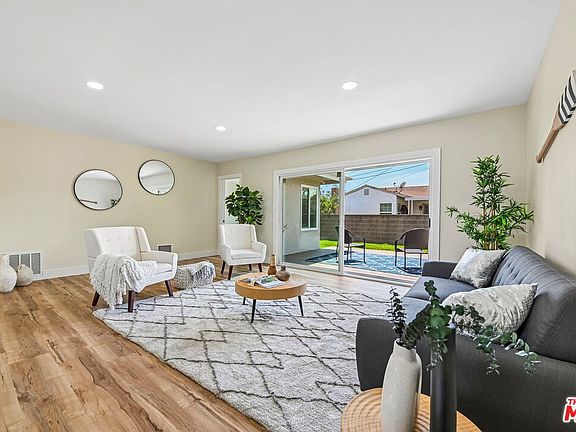 5th image of 13323 S Saint Andrews Pl