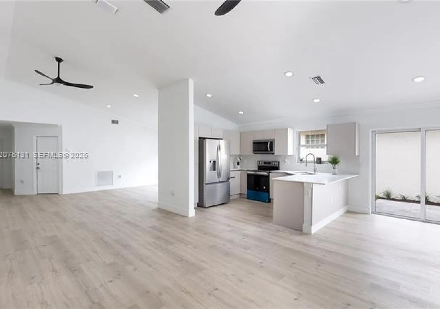 46 Gables Blvd # 46, Weston, FL 33326 — Photo 3