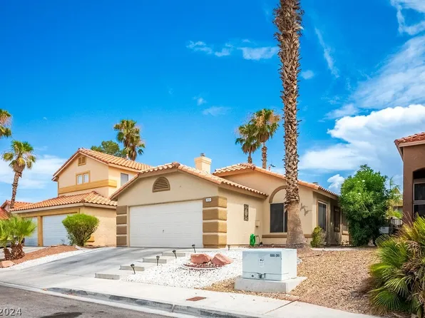 7453 Sunspot Dr, Las Vegas, NV 89128