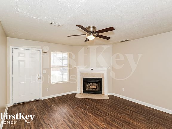 3rd image of 776 Glenshire Ct
