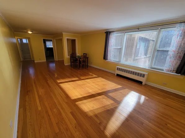 2950 W Arthur Ave APT 2N, Chicago, IL 60645