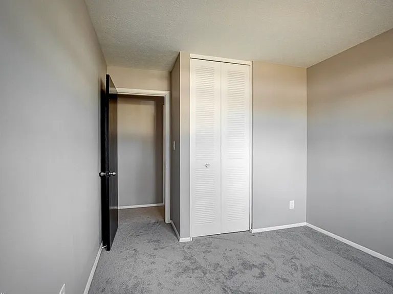 367 Ellen Ave — Photo 12