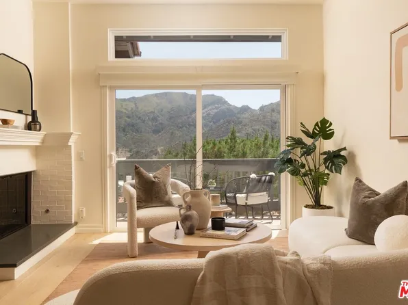 1692 Michael Ln, Pacific Palisades, CA 90272