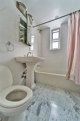 Sold by Remax Edge | media 36