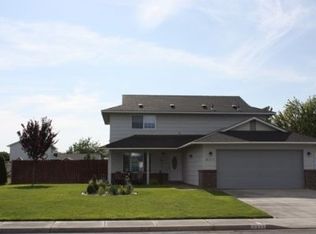 2311 Osprey Ln, West Richland, WA