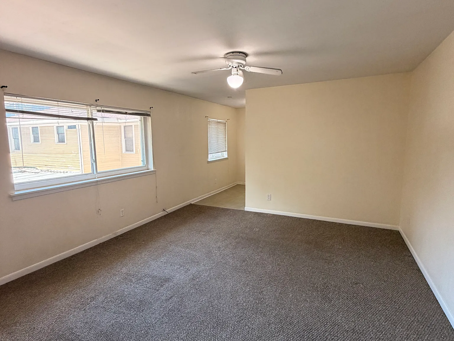 1 bed, 850 sqft, $995 — Photo 4