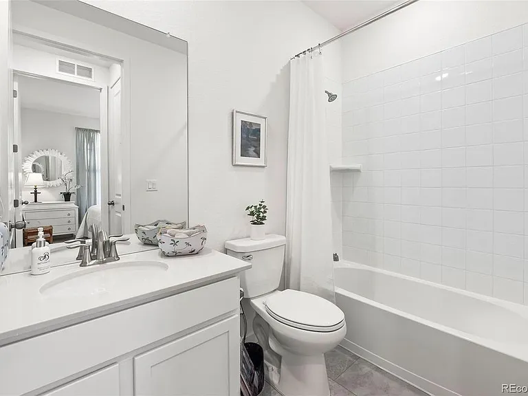 15919 Xanthia Way — Photo 27
