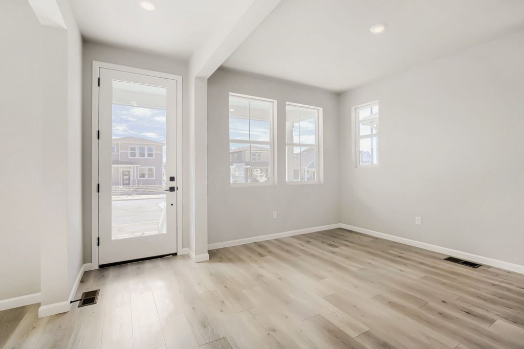 2455 Violet Cress Ln