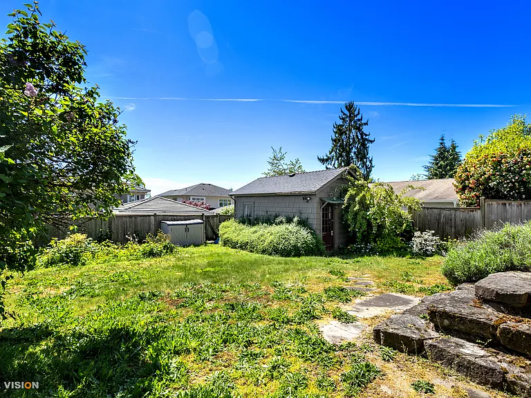 1460 Nelson Ave — Photo 33