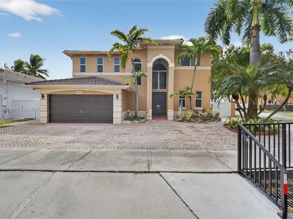 16074 SW 62nd St, Miami, FL 33193