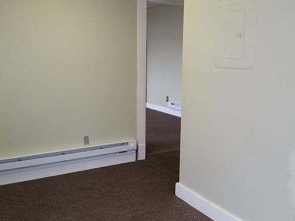 2nd image of 624 N 2nd Street # Ut A Fl 2nd