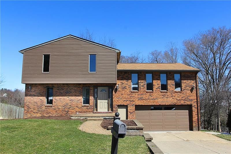1st image of 134 Athens Dr