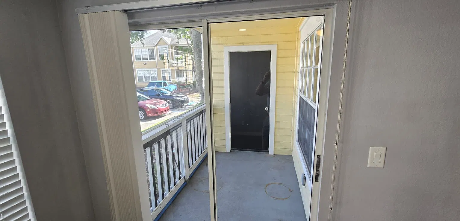 1075 South Hiawassee Road - 913 — Photo 4