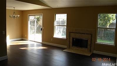 4th image of 3436 Hawaii Ave
