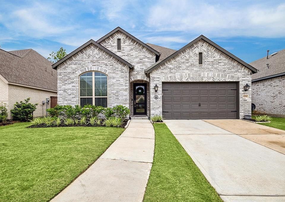 1st image of 12506 Pierson Hollow Dr