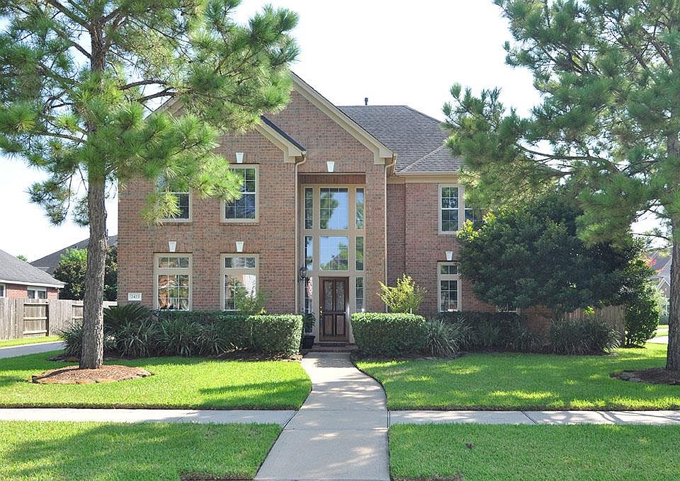 1st image of 2423 Devonshire Dr