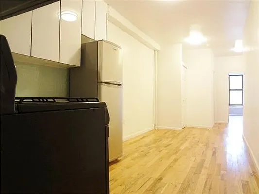 Rented by I & I New York | media 7