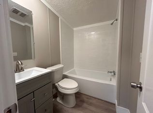 4984 Eisenhower Dr #154, Hudsonville, MI