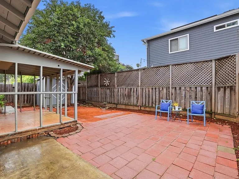 1072 Arroyo Seco Dr — Photo 20