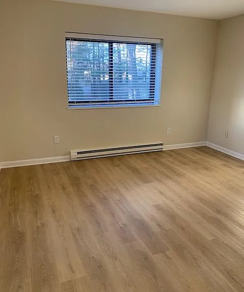 1325 Worcester Rd #5 — Photo 10