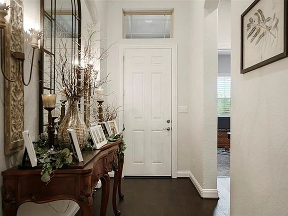 4th image of 311 Mallow Woods Pl