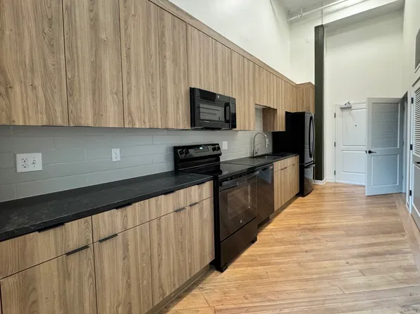 The Marshall Lofts