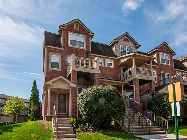 3016 Barclay Way, Ann Arbor, MI 48105