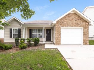 1017 Cheryl Ln, La Vergne, TN 37086