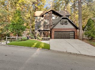 26692 Thunderbird Dr, Lake Arrowhead, CA 92352