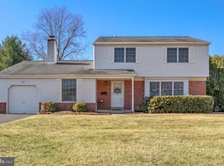 1538 Windmill Rd, Warminster, PA 18974