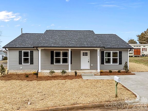 2nd image of 125 Doody Ave