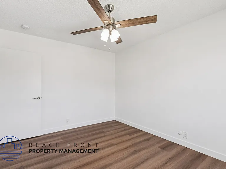 914 S Alma St — Photo 19