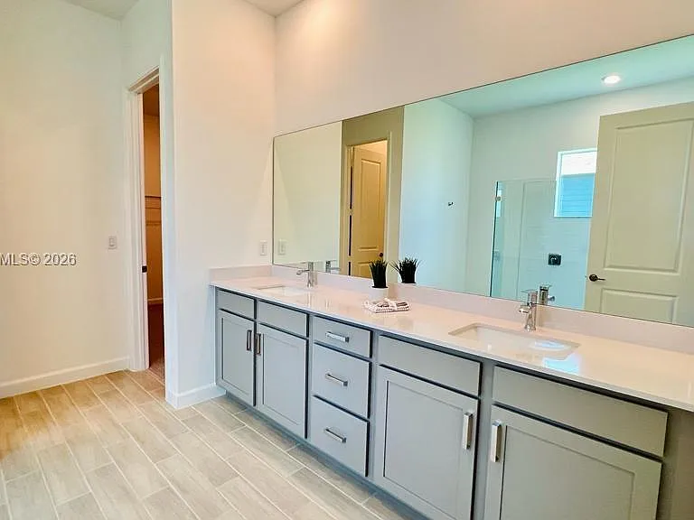 1097 Haywagon Trl — Photo 18