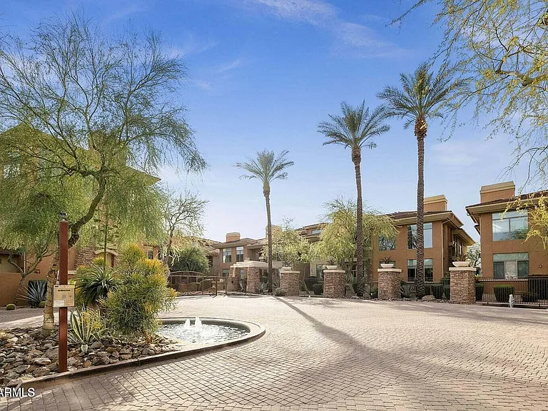 14450 N Thompson Peak Pkwy #111 — Photo 3