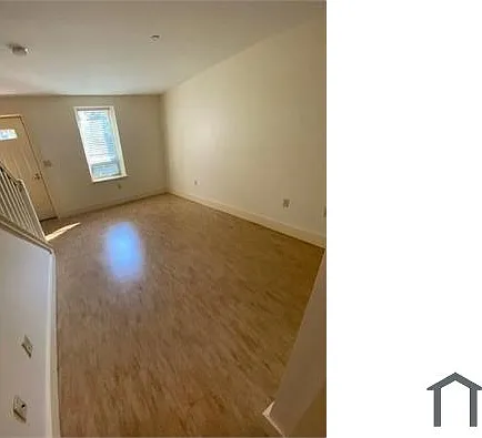 7 Memorial Rd — Photo 12